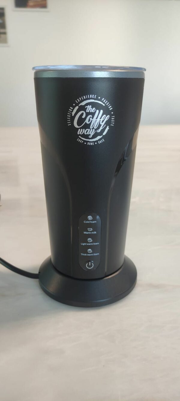 Machines semi-professionnelles pour bars, restaurants, etc / [Prix sur demande]