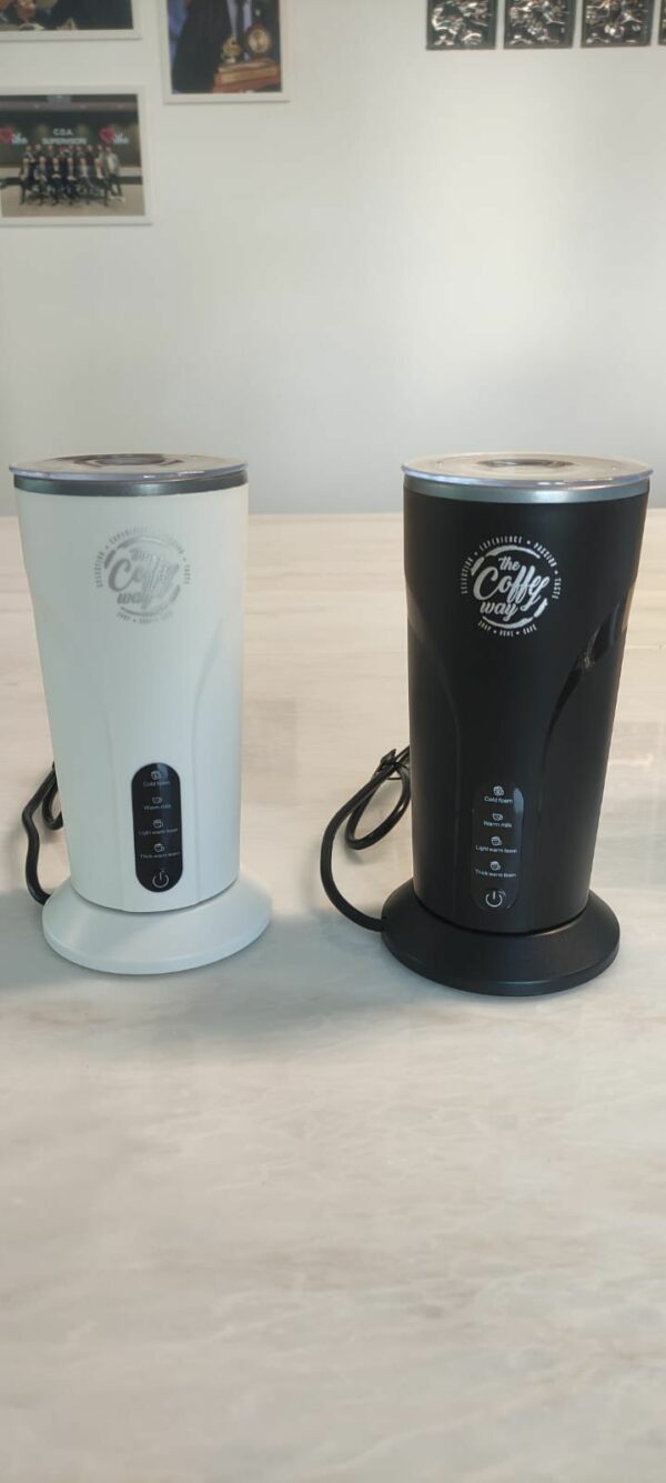 Machines semi-professionnelles pour bars, restaurants, etc / [Prix sur demande]